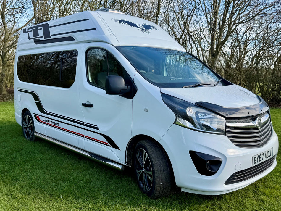 Vauxhall Vivaro LWB High Roof 2017