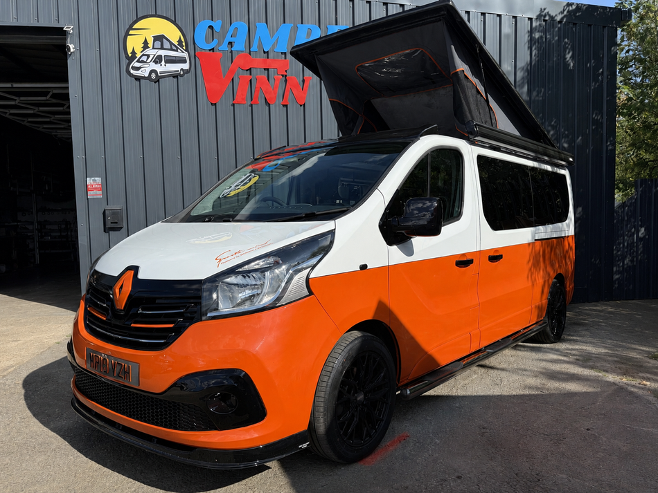 Renault Trafic LWB 2019