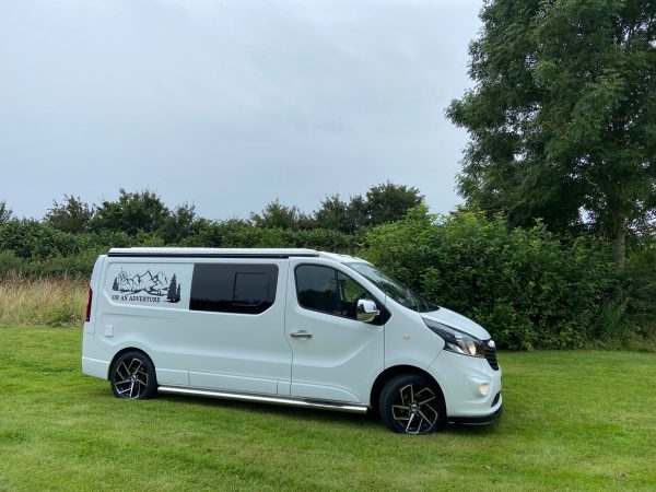 2019 VIVARO 2900 CDTI SPORTIVE POP TOP CAMPERVAN - Image 4