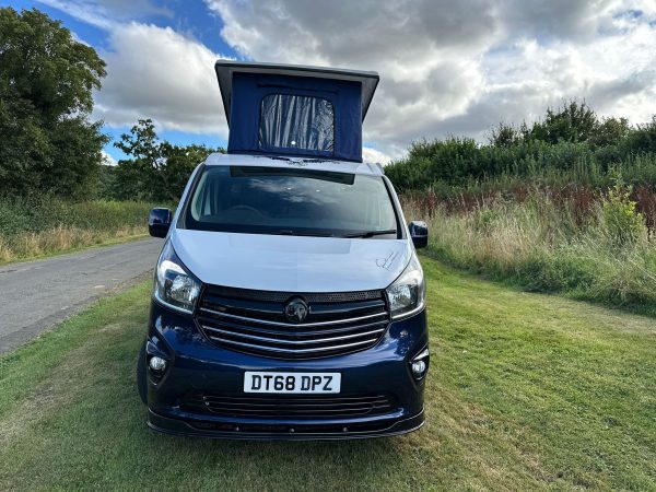 VAUXHALL VIVARO: PERFORMANCE, FEATURES, AND PRICING VAUXHALL VIVARO 2900 CDTI SPORTIVE POP TOP CAMPERVAN FOR SALE - Image 4