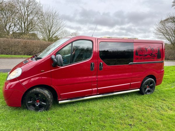 Vauxhall Vivaro 2013: Versatile & Efficient Van for Every Journey - Image 5