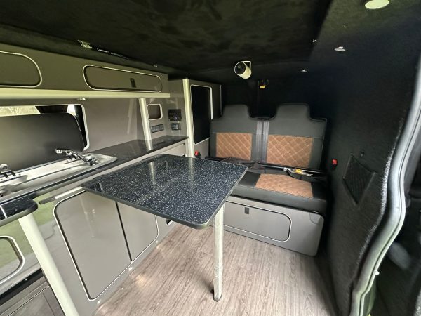 Vauxhall vivaro 2900 CAMPERVAN - Image 7