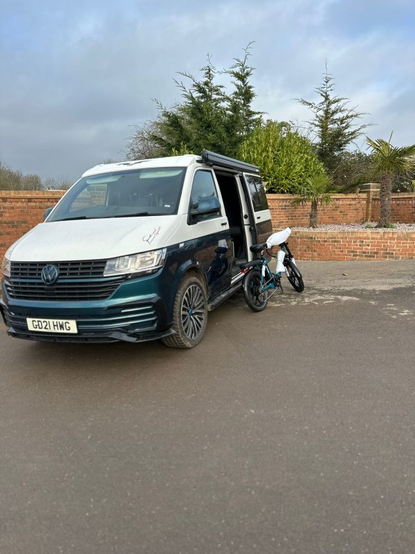 VW Transporter 2.0 TDI 110 BHP SWB - Image 16