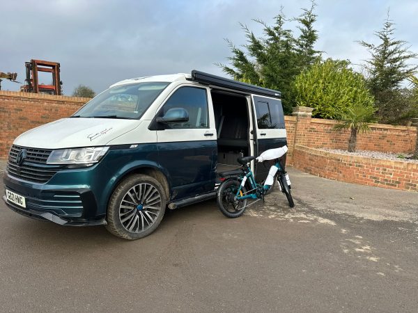 VW Transporter 2.0 TDI 110 BHP SWB - Image 17