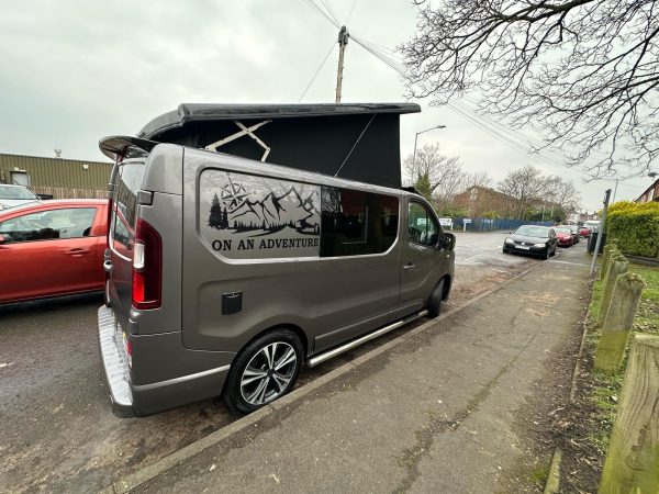 Vauxhall vivaro 270 SWB Campervan Versatile & Efficient - Image 6