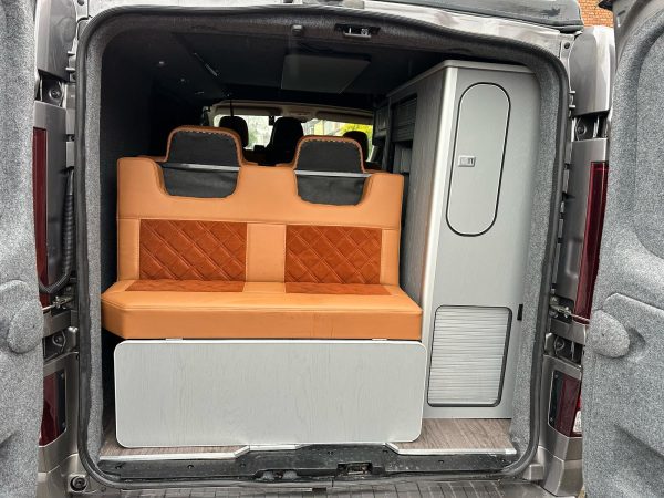 Vauxhall vivaro 270 SWB Campervan Versatile & Efficient - Image 19