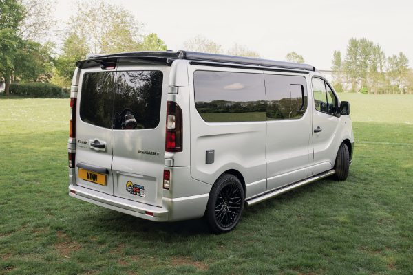 2021 Renault Trafic SLL2 LWB - Image 3