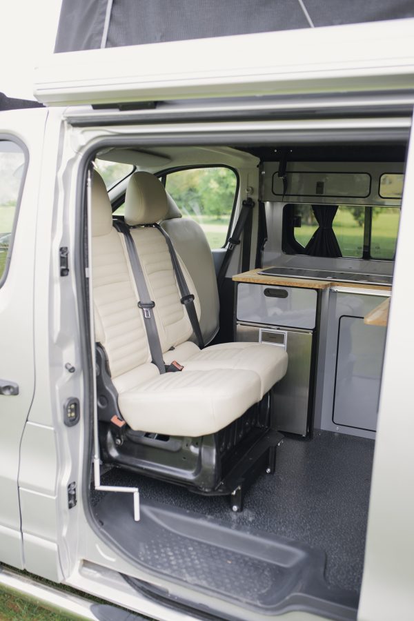 2021 Renault Trafic SLL2 LWB - Image 8